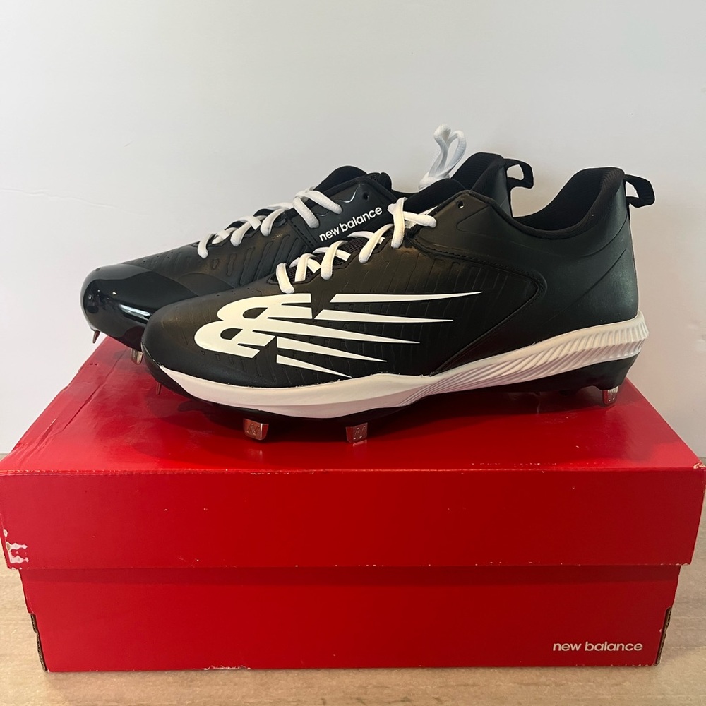 New Balance Women's Black and White Softball Cleats - Metal Spikes
